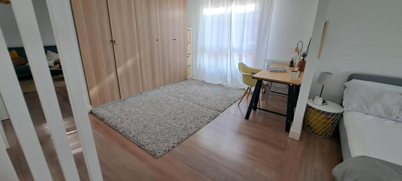 Apartamento Con Suite, Zona De Trabajo Y Yoga Wifi Y Garaje Castro Urdiales Extérieur photo